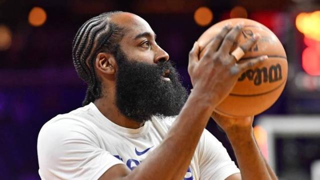 DB官方网站-服软！哈登重返76人进行训练 揭幕战仍将缺席